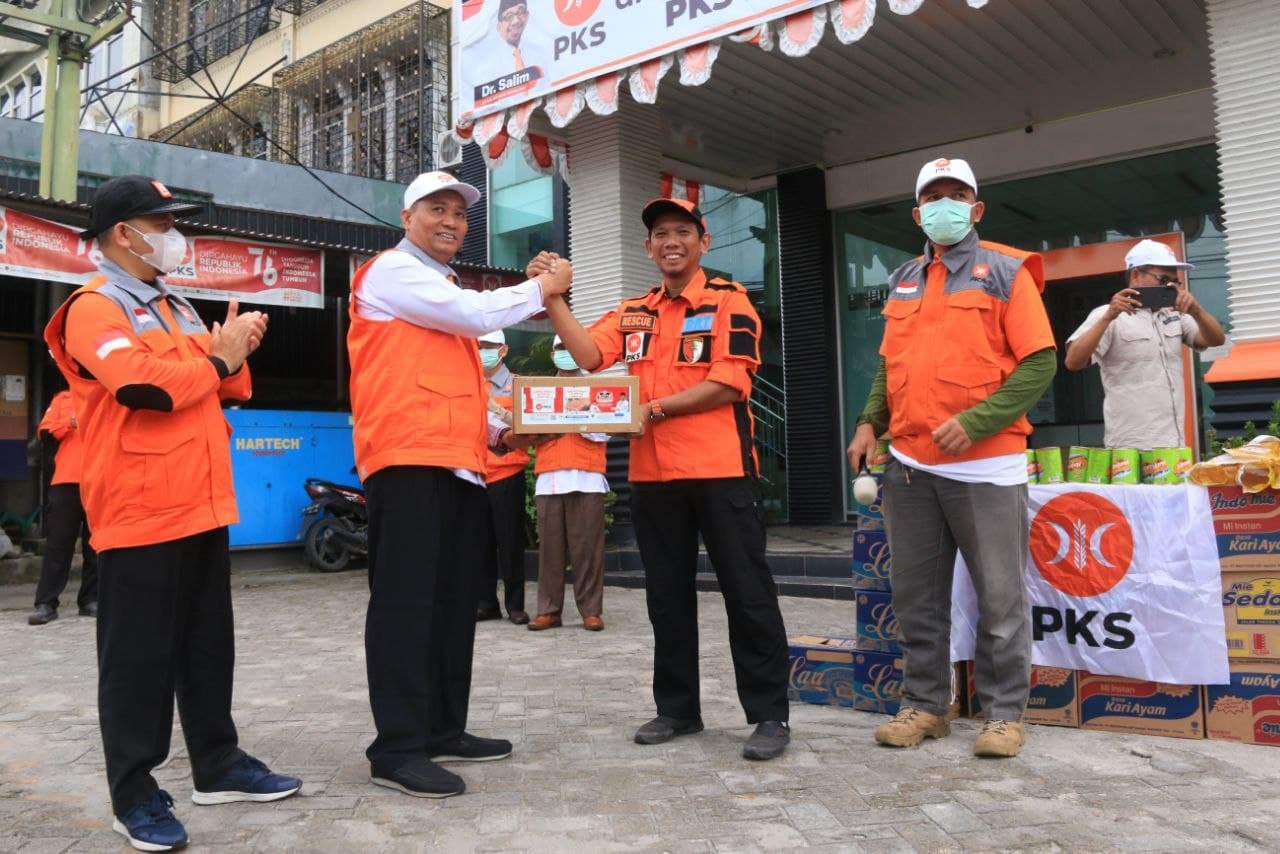 PKS Riau Kirim Relawan dan Logistik untuk Korban Gempa Pasaman