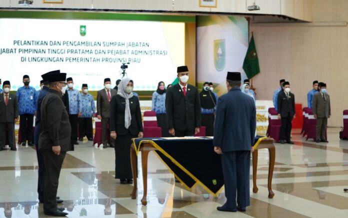 Daftar Nama 10 Pejabat Hasil Assesment yang Baru Dilantik Gubernur Riau