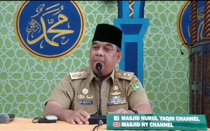 Wakil Gubernur Riau Jadi Penceramah Kajian Zuhur di Masjid Nurul Yaqin Pekanbaru