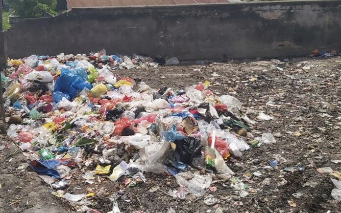 Berikut Cara Melaporkan Jika Temui Tumpukan Sampah di Kota Pekanbaru