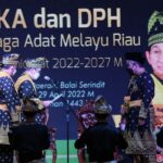 Ini Arahan Gubernur Riau saat Kukuhkan Pengurus LAMR Periode 2022-2027