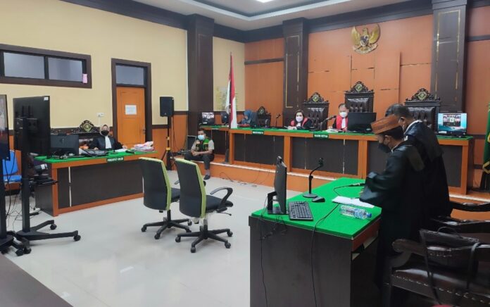 Sidang Replik Anthony Hamzah, Jaksa Tetap pada Tuntutan 3 Tahun Penjara