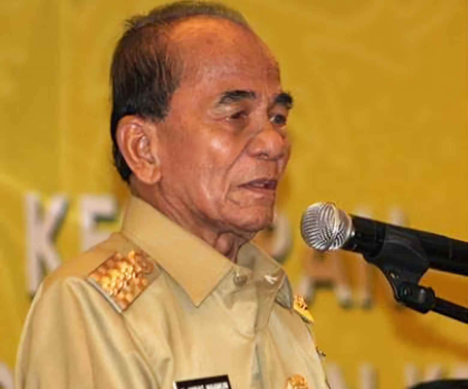 Eks Gubernur Riau Annas Maamun Berharap Divonis Ringan Besok