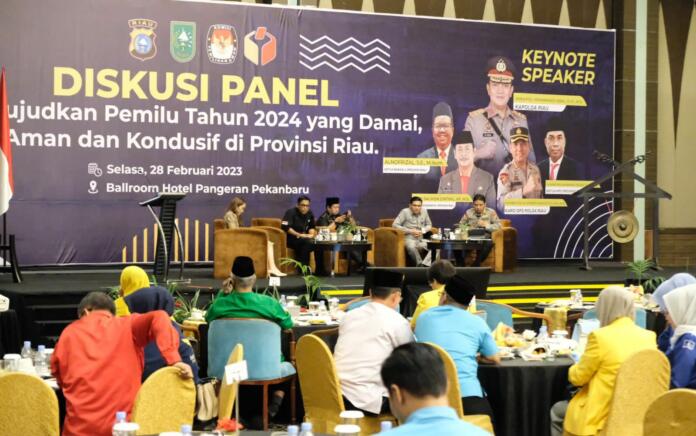 Polda Riau Inisiasi Diskusi Panel Bersama Penyelenggara dan Parpol